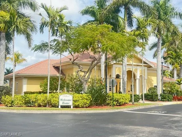 4281  Bellasol  CIR, Fort Myers, FL 33916
