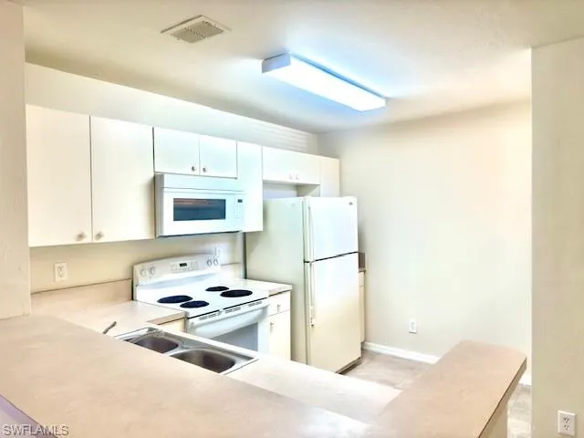 4281  Bellasol  CIR, Fort Myers, FL 33916