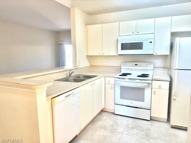 4281  Bellasol  CIR, Fort Myers, FL 33916