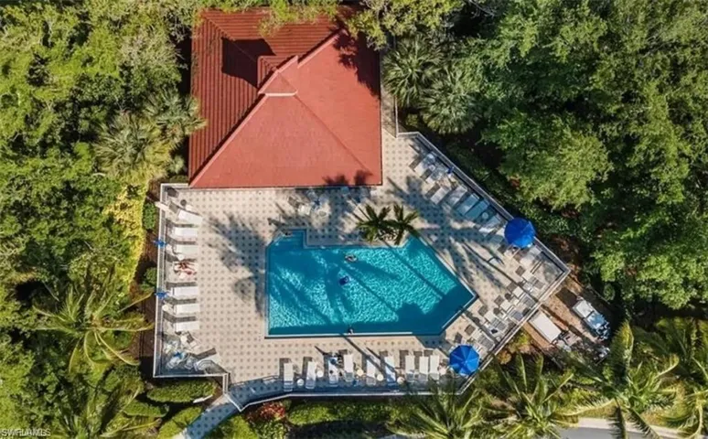 760  Tarpon Cove  DR, Naples, FL 34110