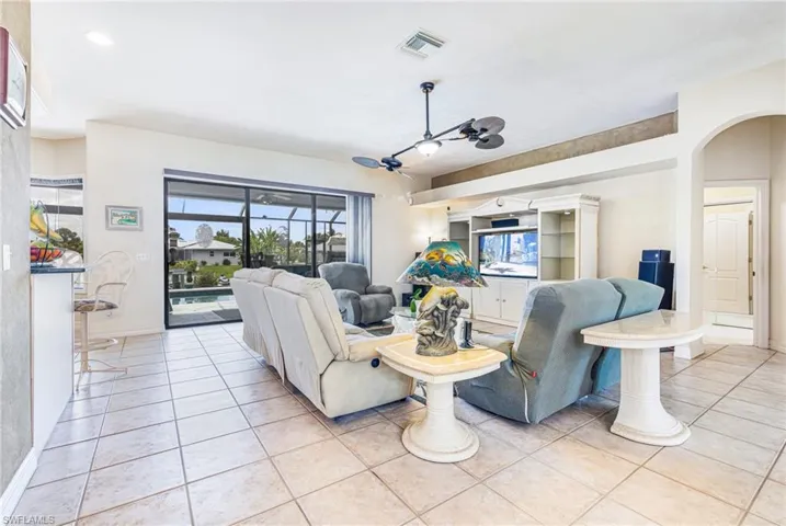 2510 Se 23rd Pl, Cape Coral, Florida 33904
