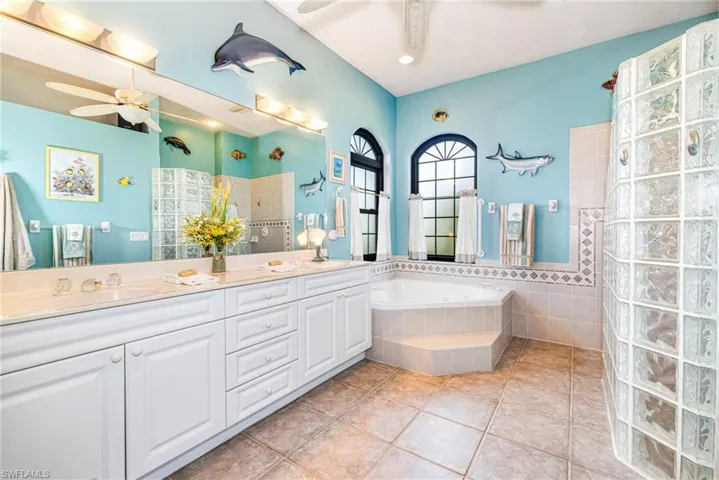 2510 Se 23rd Pl, Cape Coral, Florida 33904