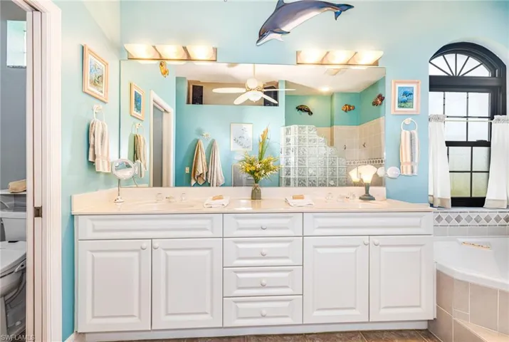 2510 Se 23rd Pl, Cape Coral, Florida 33904