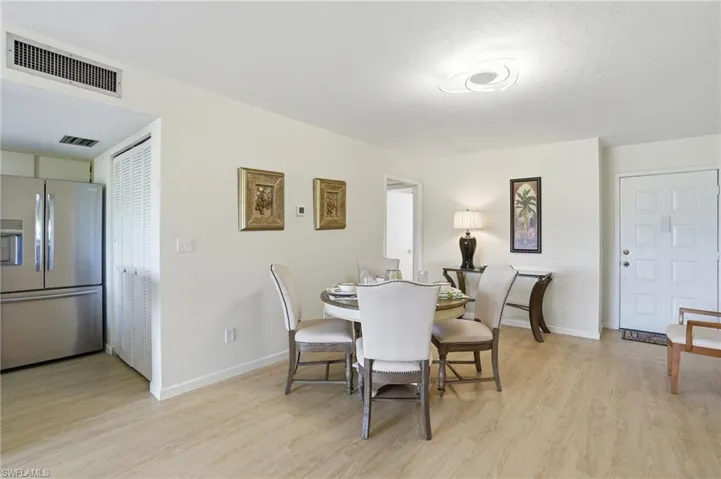 5585 Trailwinds Dr 314, Fort Myers, Florida 33907