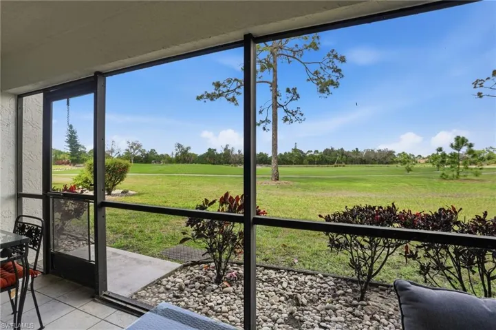 5585 Trailwinds Dr 314, Fort Myers, Florida 33907