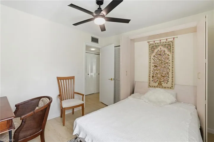 5585 Trailwinds Dr 314, Fort Myers, Florida 33907