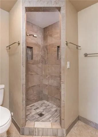 3513 SE 22nd  AVE, Cape Coral, FL 33904