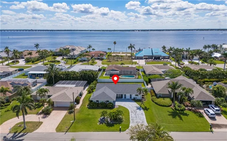 3513 SE 22nd  AVE, Cape Coral, FL 33904