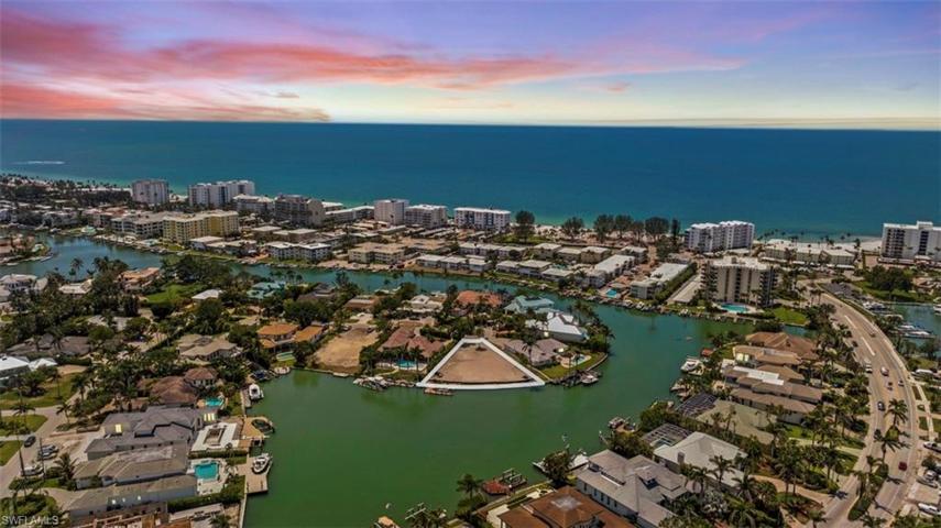 211 SPRING LINE DR, NAPLES FL 34102