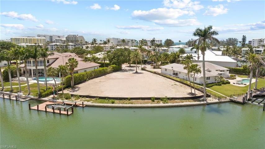 211 SPRING LINE DR, NAPLES FL 34102