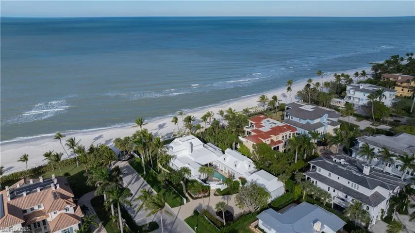 23  6TH AVE N  , Naples, FL 34102