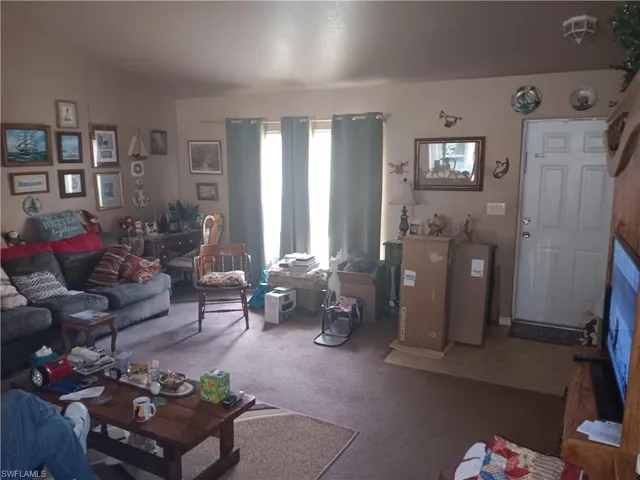 631  Aspen S AVE, Lehigh Acres, FL 33974