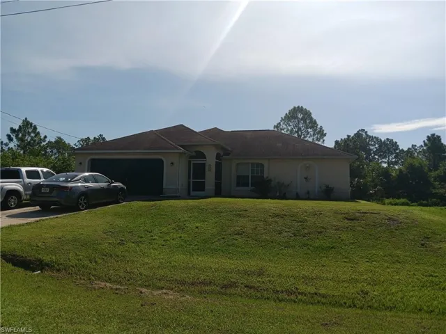 631  Aspen S AVE, Lehigh Acres, FL 33974