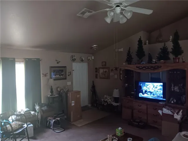 631  Aspen S AVE, Lehigh Acres, FL 33974