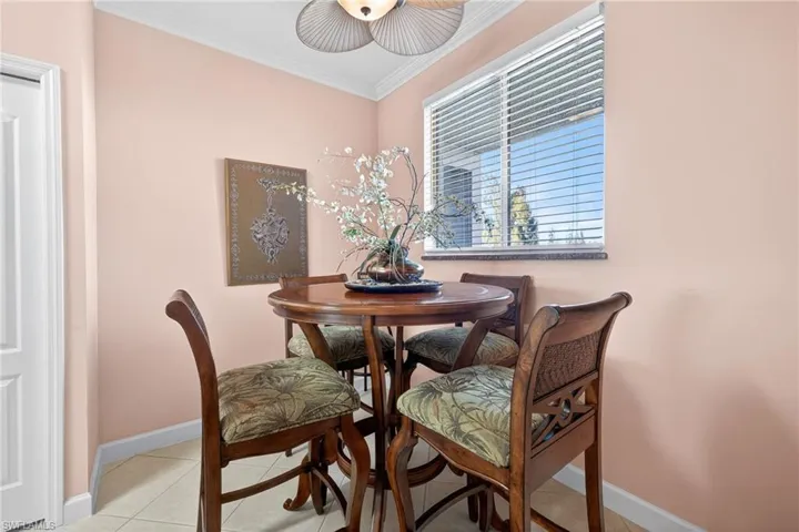 16645  Lake Circle  DR, Fort Myers, FL 33908