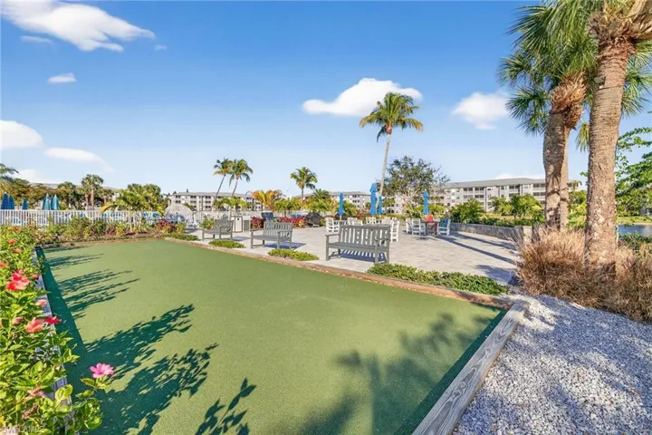 16645  Lake Circle  DR, Fort Myers, FL 33908