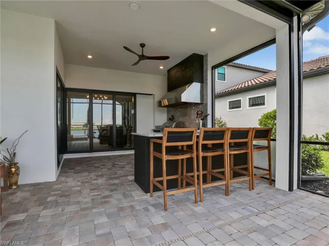 18412  Ridgeline  DR, Estero, FL 33928
