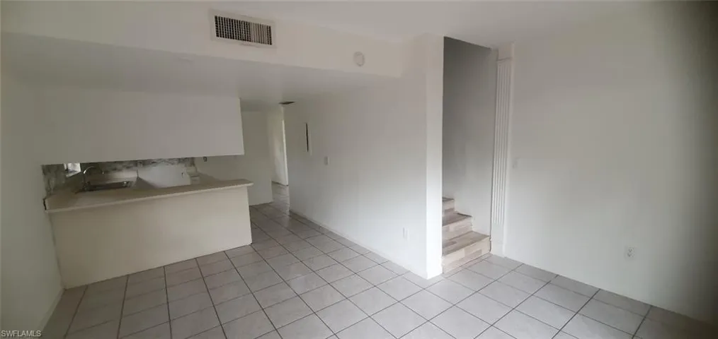 2524 Congress St, Fort Myers, Florida 33901