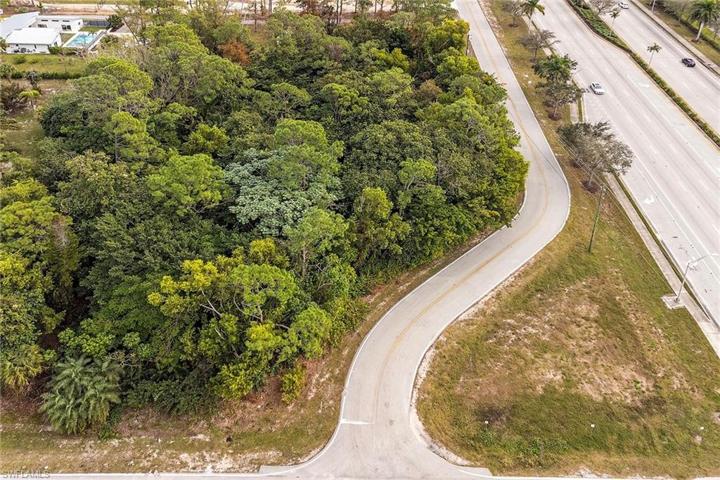 2997  64th SW ST, Naples, FL 34105