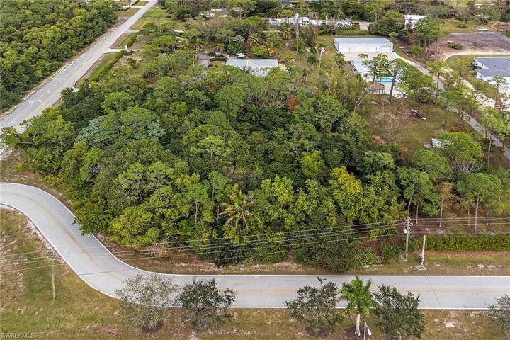 2997  64th SW ST, Naples, FL 34105