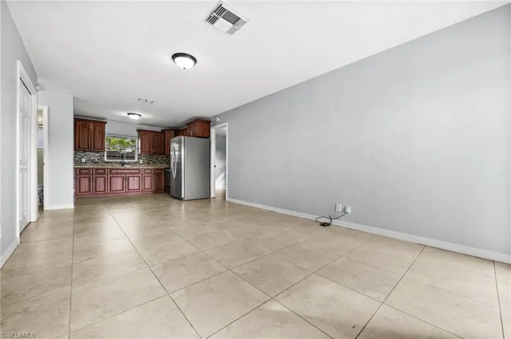 781 101st Ave N, Naples, Florida 34108