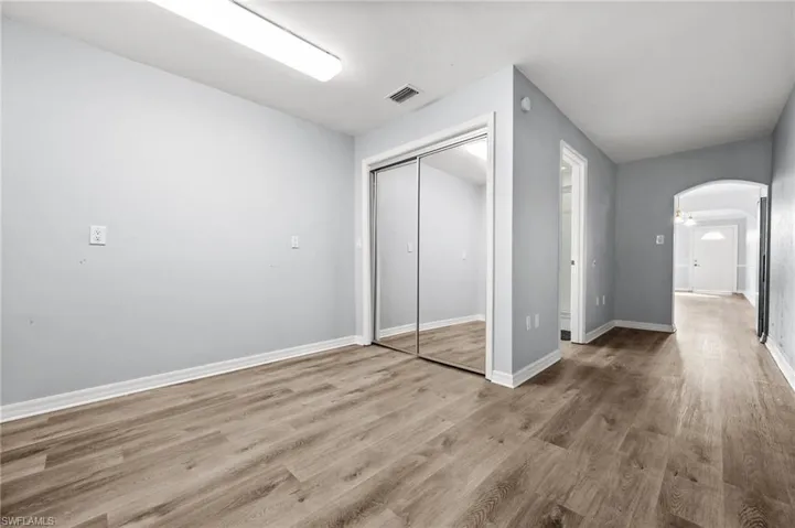781 101st Ave N, Naples, Florida 34108