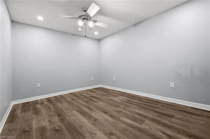 781 101st Ave N, Naples, Florida 34108