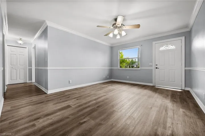 781 101st Ave N, Naples, Florida 34108