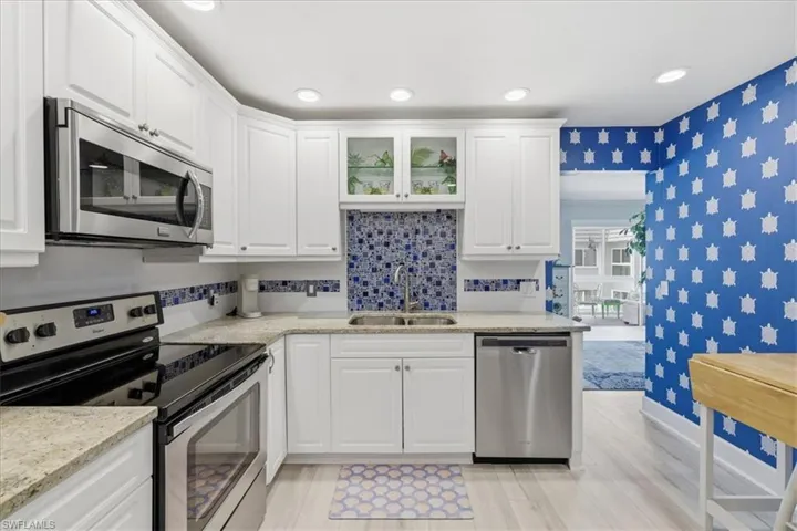3356 N Key Dr 7, North Fort Myers, Florida 33903