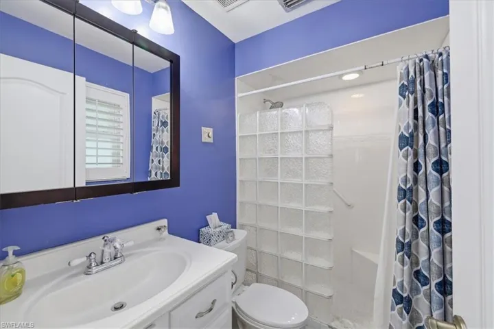 3356 N Key Dr 7, North Fort Myers, Florida 33903