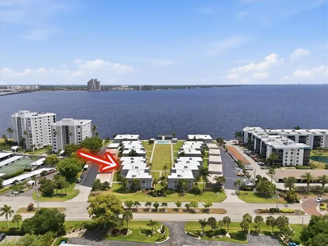 3356 N Key Dr 7, North Fort Myers, Florida 33903