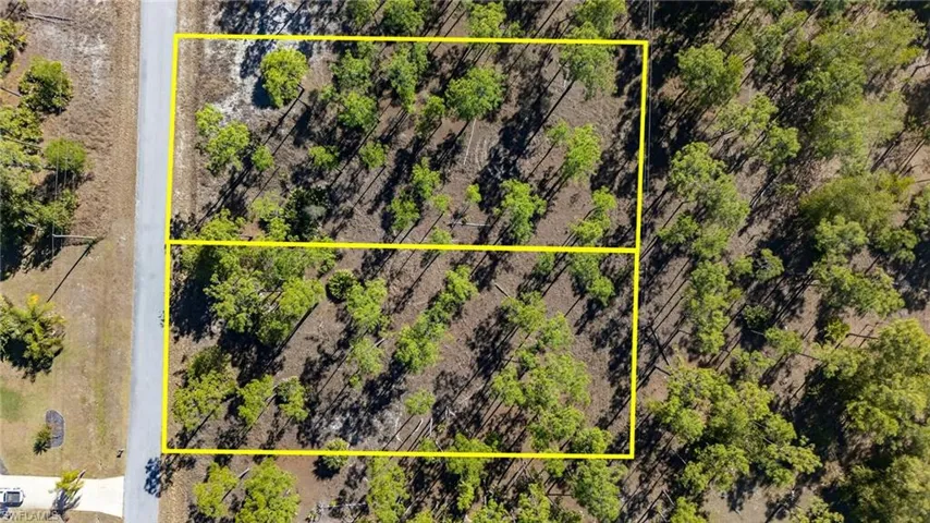 View of property location with property boundaries highlighted