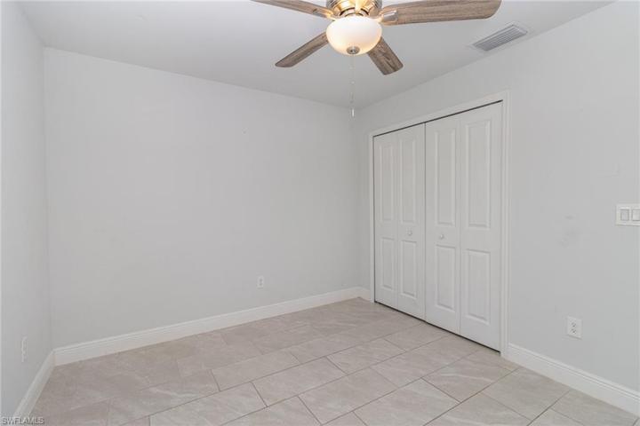 2618 Helen CIR, LEHIGH ACRES FL 33971