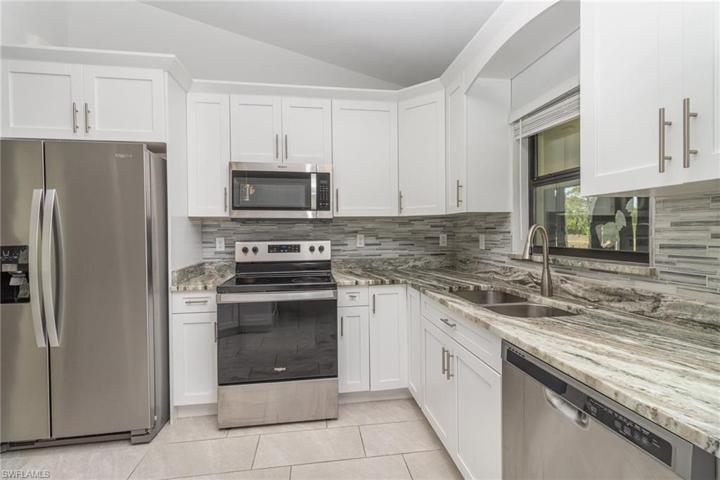 2618 Helen CIR, LEHIGH ACRES FL 33971