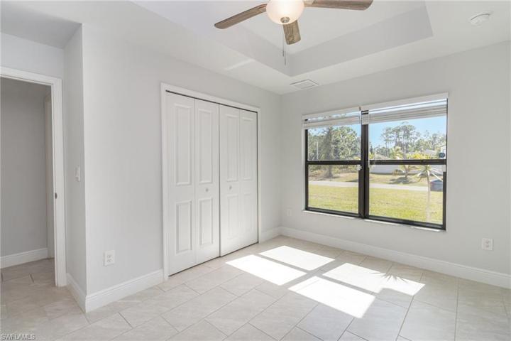 2618 Helen CIR, LEHIGH ACRES FL 33971