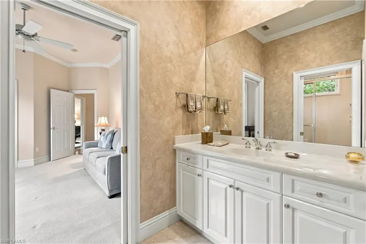 188 Cheshire Way, Naples, Florida 34110