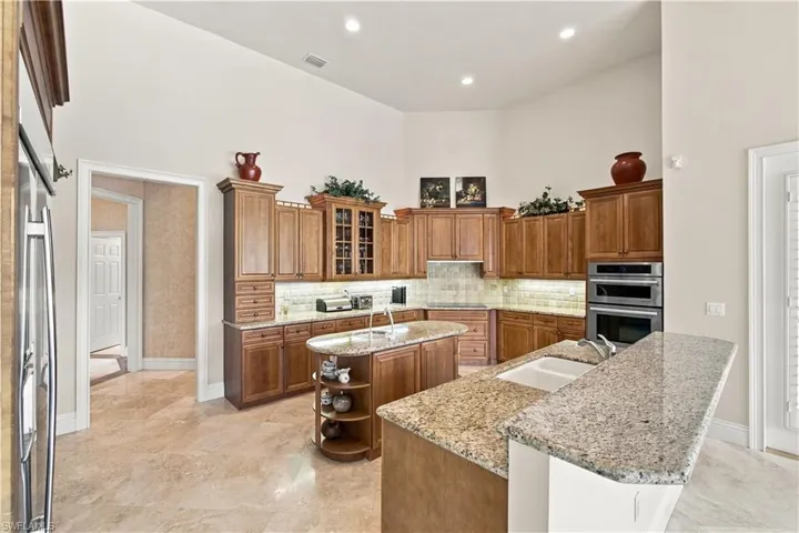 188 Cheshire Way, Naples, Florida 34110