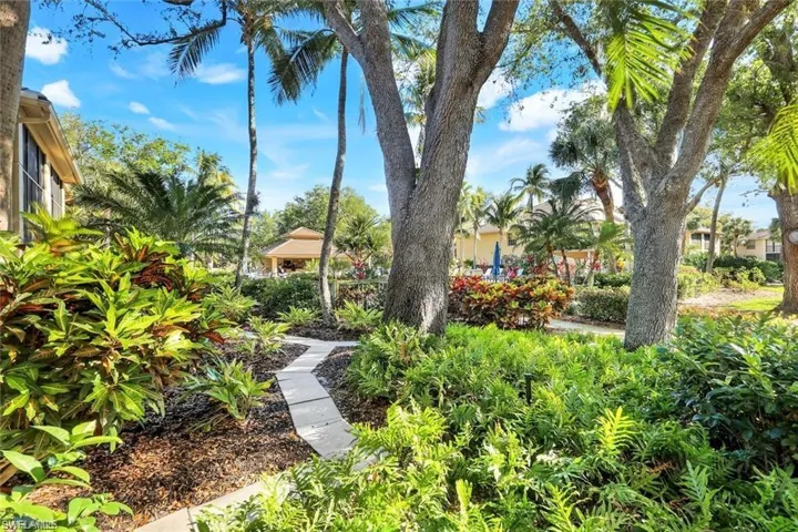 View of home's community