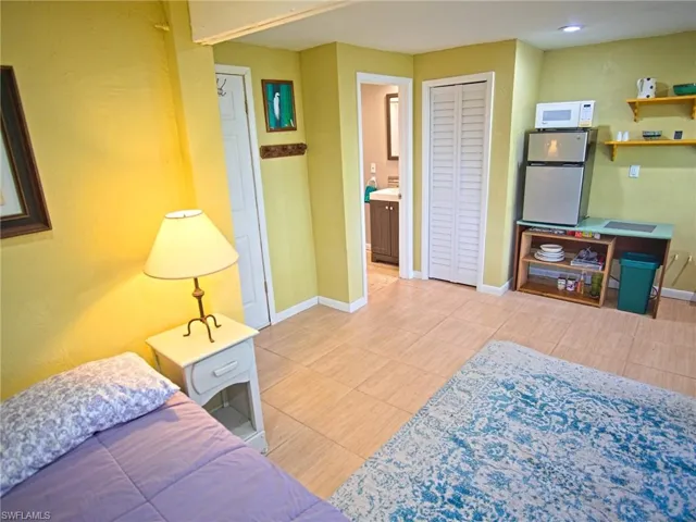 Downstairs: Closet, bathroom shower only, tasteful fixtures