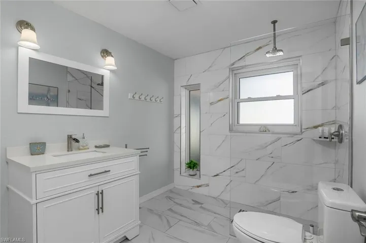 136  Coral Vine  DR, Naples, FL 34110