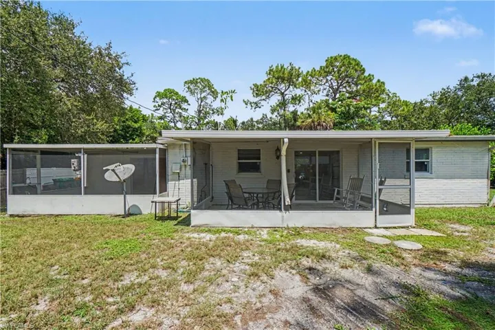 2398 Estey Ave, Naples, Florida 34104