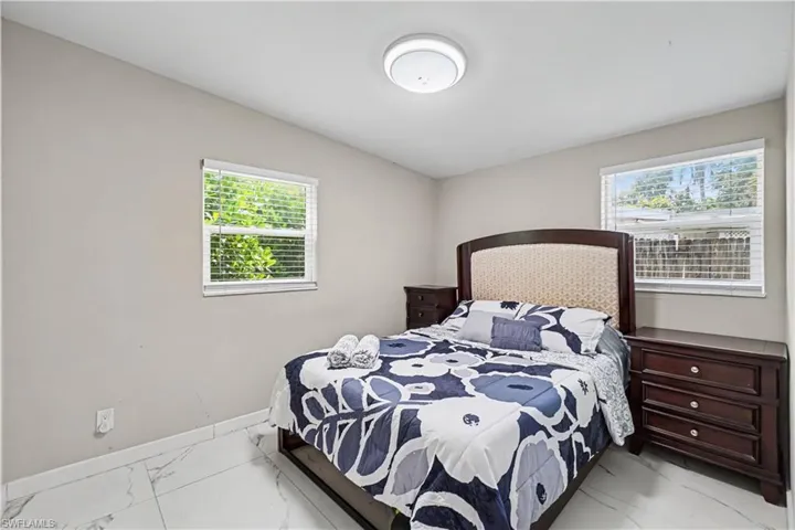 2398 Estey Ave, Naples, Florida 34104