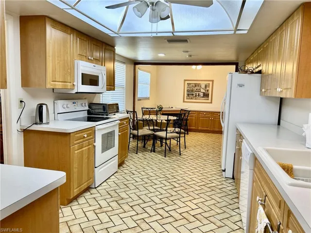 5589 Buring Ct, Fort Myers Fl 33919