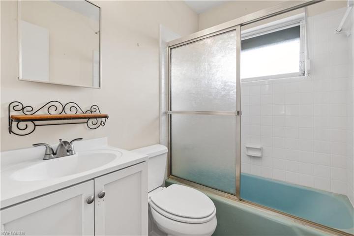 342 Easton CT, LEHIGH ACRES FL 33936