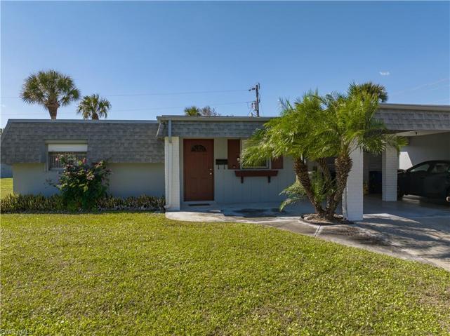 342 Easton CT, LEHIGH ACRES FL 33936