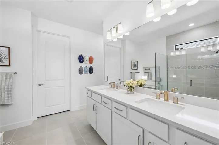 18421 Ridgeline Dr, Estero, Florida 33928