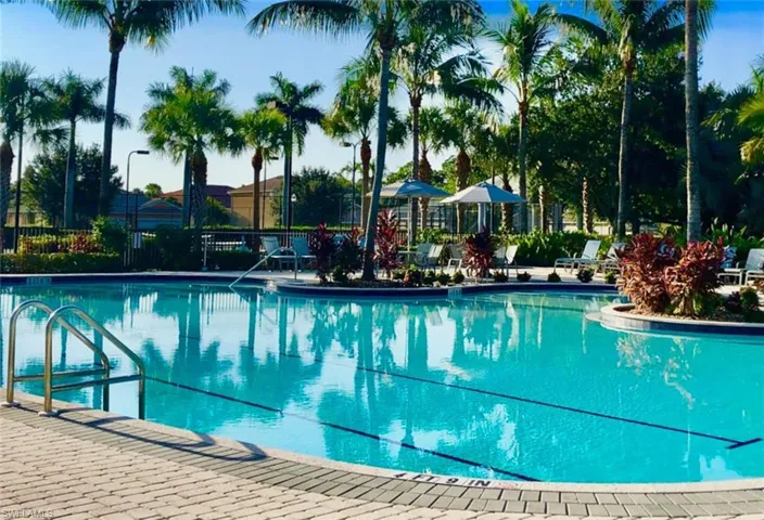 Community pool