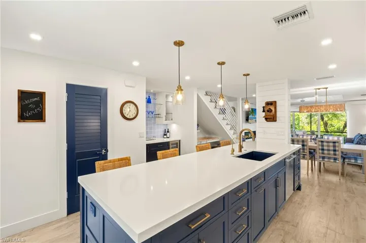 1060 6th St S 1060, Naples, Florida 34102