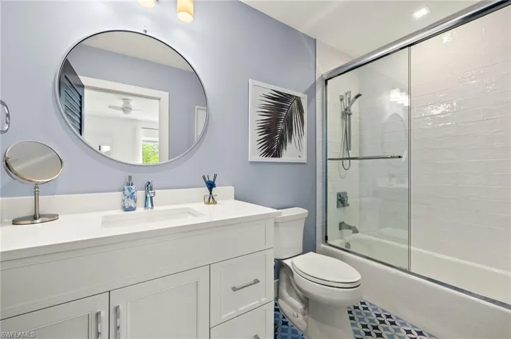 1060 6th St S 1060, Naples, Florida 34102