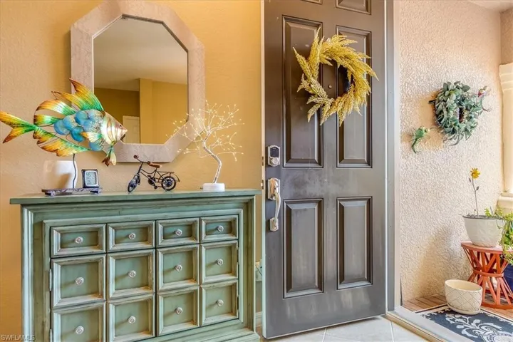 Entry showcasing space to create a foyer